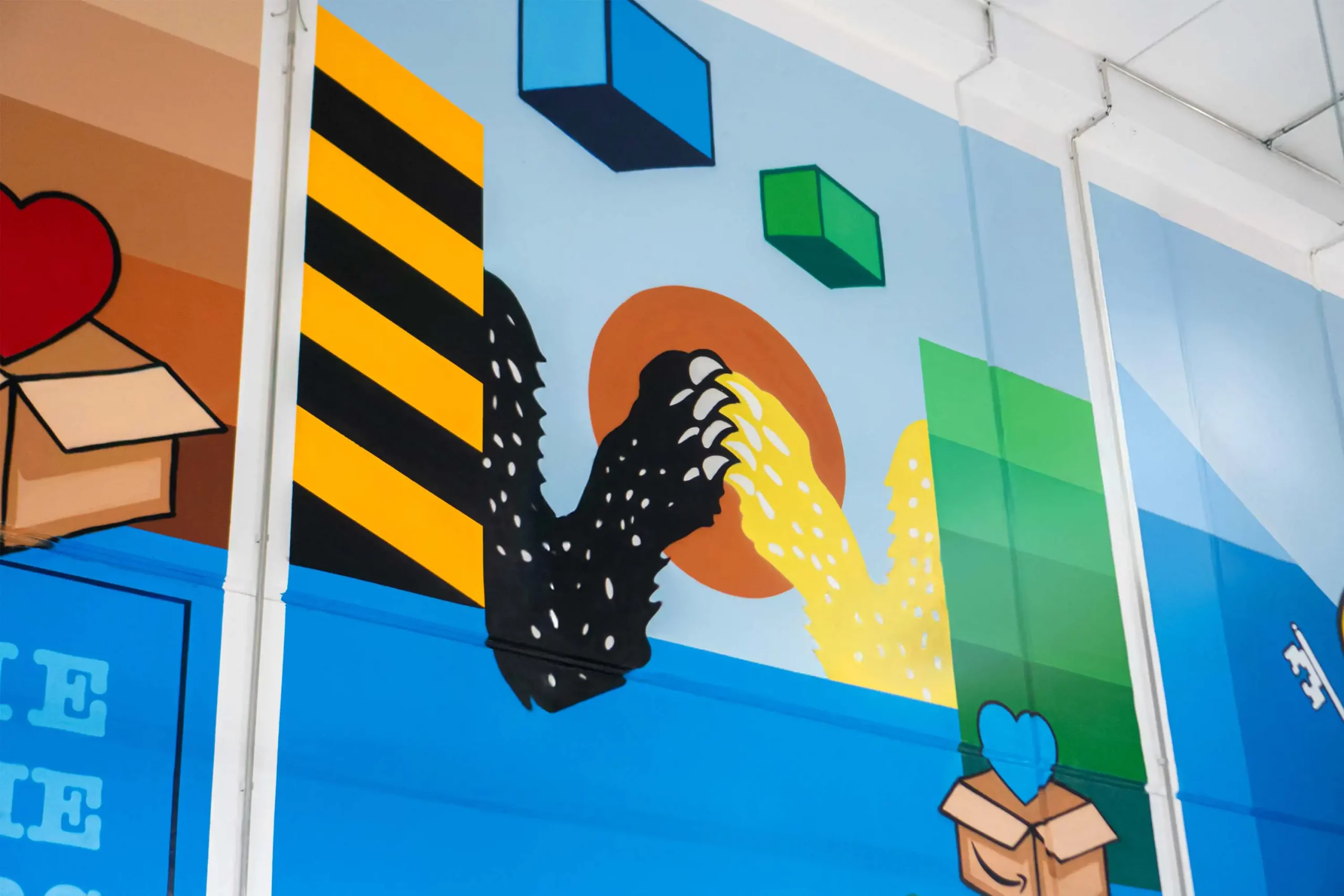 Zwei Bärenpfoten schlagen ein – Symbol für Teamwork und Zusammenhalt.